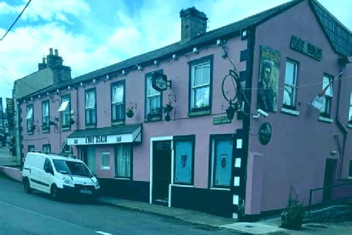 Zoe, 22 — Escort in Tinahely, Ireland