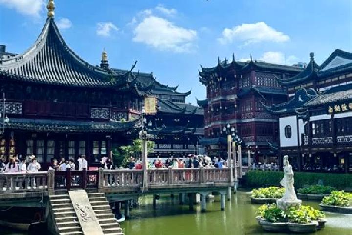 Zoe, 22 — Escort in Yiwu, China