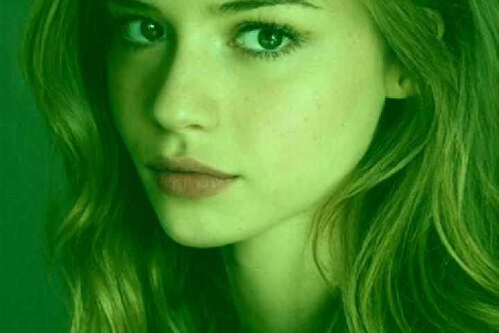 Zoe, 23, a auburn amber-eyed latina companion based in Zemaiciu Naumiestis. Offering Duos, Tantra, Deep French Kissing, OWO. Available for incall and outcall...