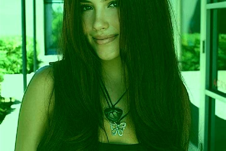 Zoe, 23, a auburn dark-eyed mediterranean companion based in Ko-bae. Offering Overnight, Roleplay, Girlfriend Experience. Available for incall and outcall, o...