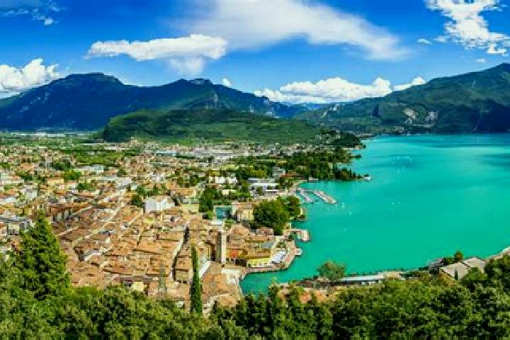 Zoe, 23, a dark blonde brown-eyed caucasian companion based in Torbole sul Garda. Offering OWO, CIM, Couples, Overnight, Deep French Kissing. Available for i...