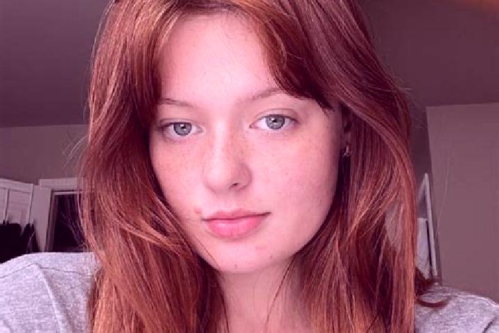 Zoe, 23, a red blue-eyed indian companion based in Buffalo (historical). Offering Erotic Massage, Fetish, Prostate Massage, Couples. Available for incall and...