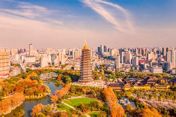 Zoe, 23 — Escort in Benniu, China