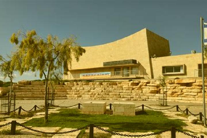 Zoe, 23 — Escort in Bet Hillel, Israel