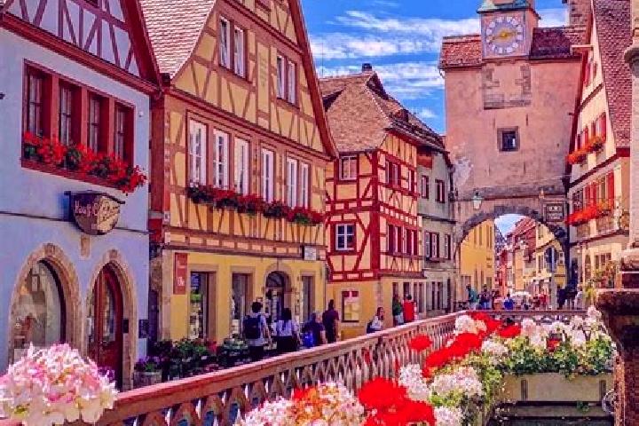 Zoe, 23 — Escort in Buckow, Germany