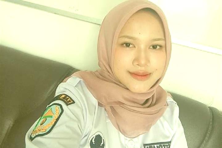 Zoe, 23 — Escort in Sungai Penuh, Indonesia