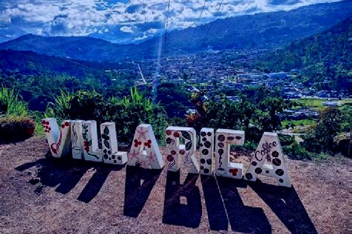 Zoe, 23 — Escort in Villa Rica, Peru