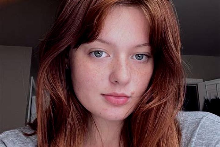Zoe, 24, a auburn amber-eyed european companion based in Trierweiler. Offering Prostate Massage, Couples, CIM, Massage. Available for incall and outcall, day...