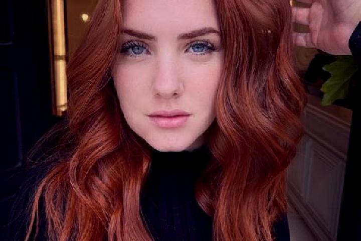 Zoe, 24, a auburn blue-eyed caucasian companion based in Sierakowice. Offering Erotic Massage, GFE, Party Girl. Available for incall and outcall, day and eve...