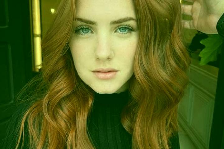 Zoe, 24, a auburn blue-eyed ebony companion based in Paszto. Offering Tantra, Girlfriend Experience, GFE. Available for incall and outcall, overnight booking...