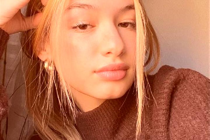 Zoe, 24, a blonde brown-eyed caucasian companion based in Topolcianky. Offering Deep French Kissing, Overnight, CIM. Available for incall and outcall, day an...