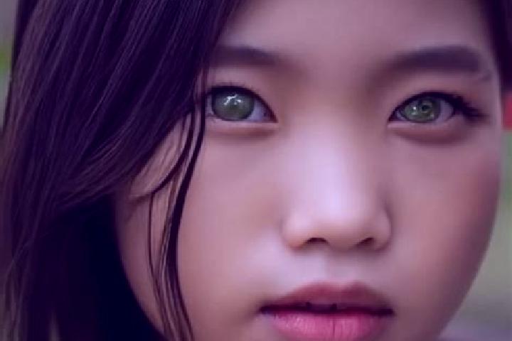 Zoe, 24, a chestnut green-eyed asian companion based in Charhoi. Offering Travel Companion, Fetish, Domination. Available for incall and outcall, day and eve...
