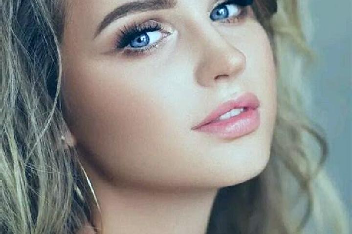 Zoe, 24, a dark blonde blue-eyed indian companion based in Sefige. Offering 69, Domination, Prostate Massage, OWO, Overnight. Available for incall and outcal...