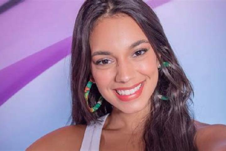 Zoe, 24 — Escort in Descoberto, Brazil