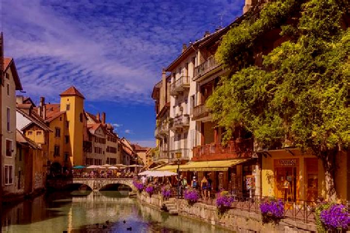 Zoe, 24 — Escort in Ganac, France