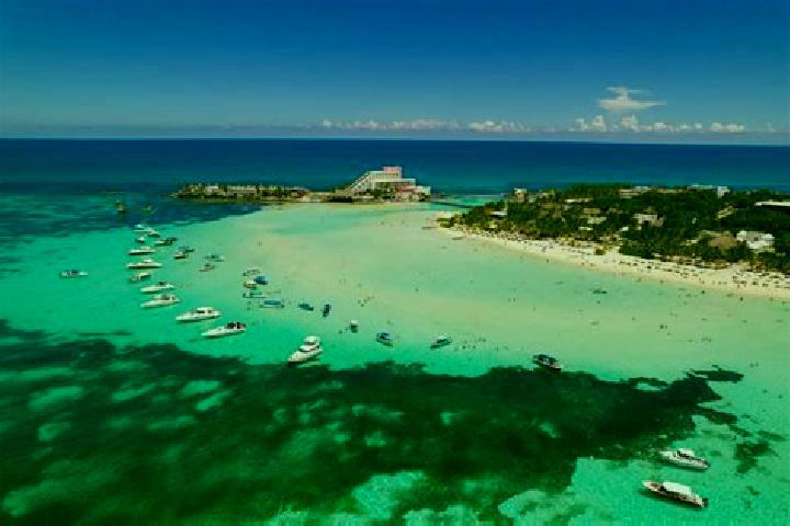 Zoe, 24 — Escort in Isla Mujeres, Mexico