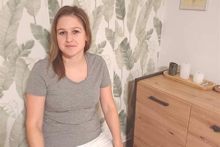 Zoe, 24 — Escort in Simer, Ukraine