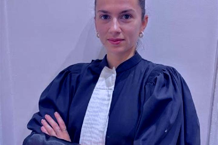 Zoe, 24 — Escort in Valence-d Albigeois, France