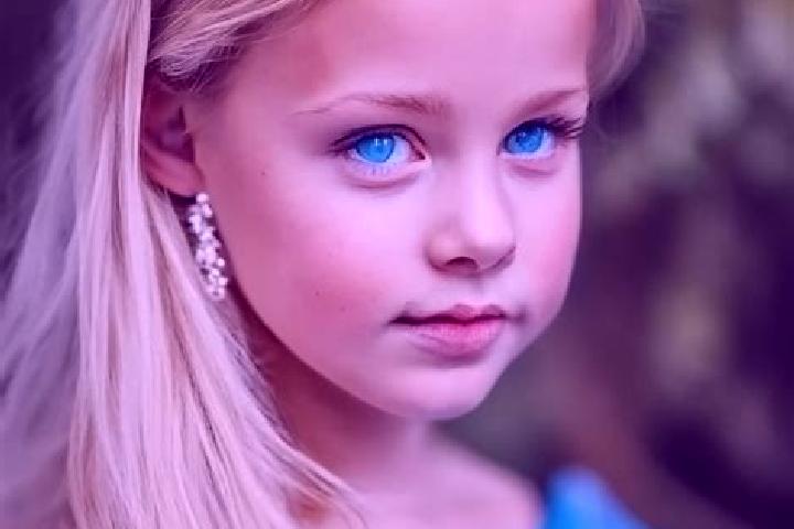 Zoe, 25, a blonde blue-eyed caucasian companion based in Gardiner. Offering Prostate Massage, Overnight. Available for incall and outcall, day and evening da...