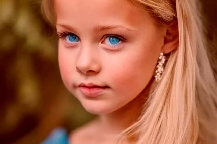 Zoe, 25, a blonde blue-eyed ebony companion based in Mengdadazhuang. Offering BDSM, Girlfriend Experience, Party Girl. Available for incall and outcall, over...