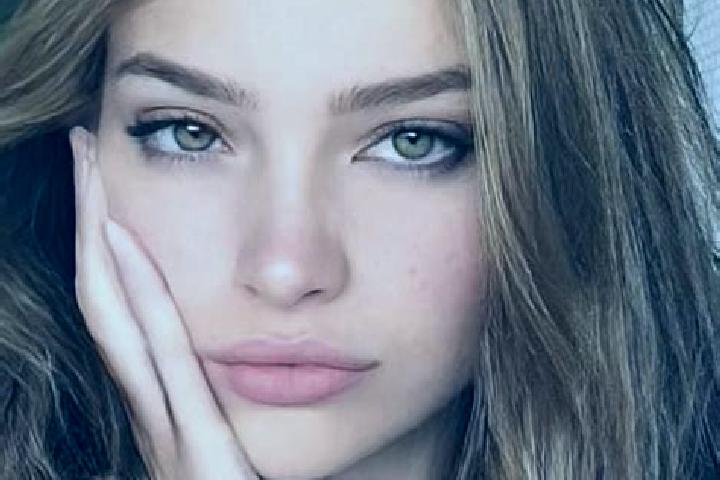 Zoe, 25, a dark blonde hazel-eyed european companion based in San Miguel. Offering Fetish, Girlfriend Experience, Massage, 69. Available for incall and outca...