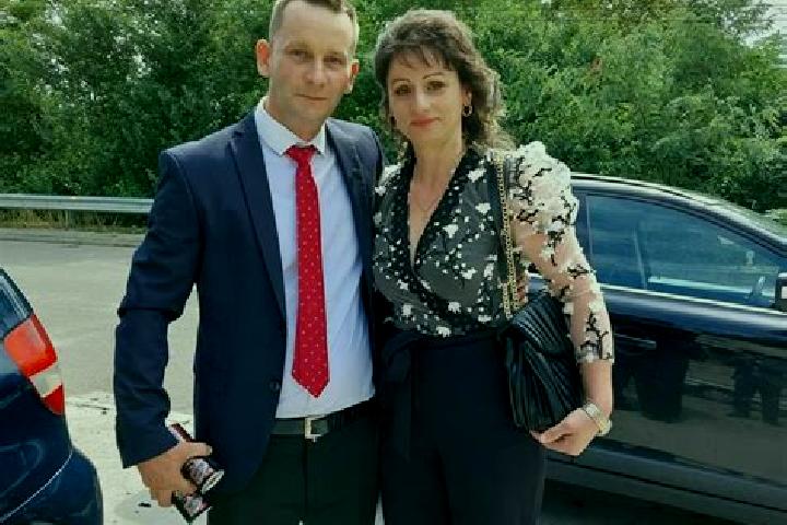 Zoe, 25 — Escort in Badeuti, Romania