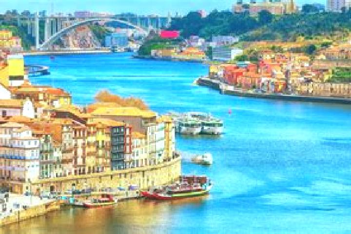 Zoe, 25 — Escort in Foz do Douro, Portugal