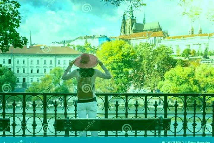 Zoe, 25 — Escort in Hat, Czech Republic