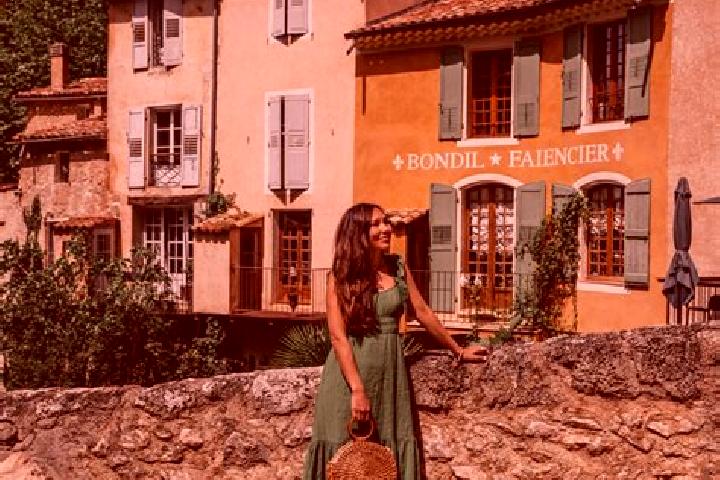 Zoe, 25 — Escort in Sainte-Marie, France