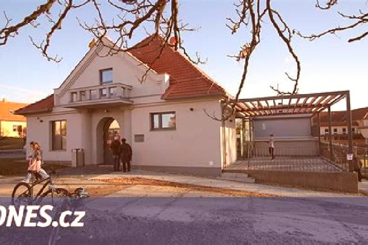 Zoe, 25 — Escort in Stepanov nad Svratkou, Czech Republic