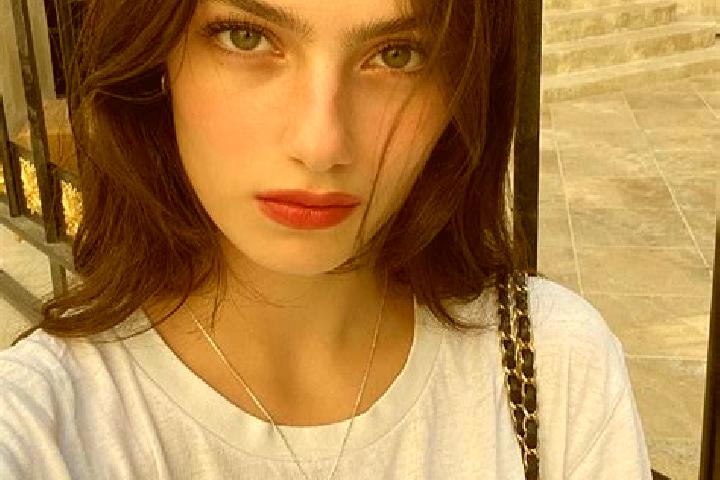 Zoe, 26, a black blue-eyed mediterranean companion based in Heiligenhafen. Offering A-Level, Deep French Kissing, Domination, Party Girl. Available for incal...