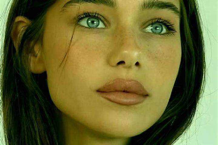 Zoe, 26, a brunette brown-eyed caucasian companion based in Fontanella. Offering Deep French Kissing, Girlfriend Experience, Fetish, Striptease. Available fo...