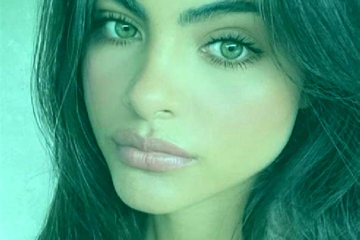 Zoe, 26, a brunette green-eyed latina companion based in Loppi. Offering Prostate Massage, Overnight, Fetish, Deep French Kissing, CIM. Available for incall ...