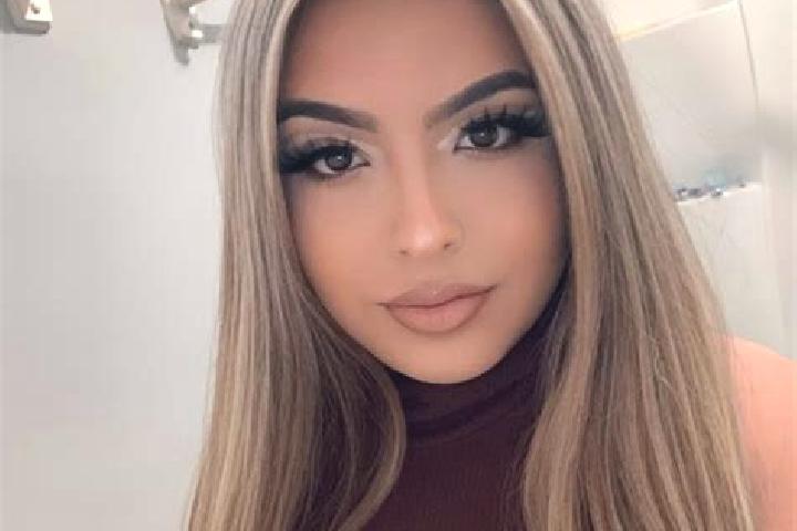 Zoe, 26, a platinum blonde dark-eyed latina companion based in Manassa. Offering Massage, Duos, Party Girl. Available for incall and outcall, day and evening...