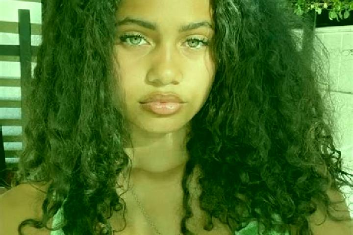 Zoe, 26, a red green-eyed mixed companion based in Rezzato. Offering Tantra, Girlfriend Experience, Dinner Date. Available for incall and outcall, overnight ...