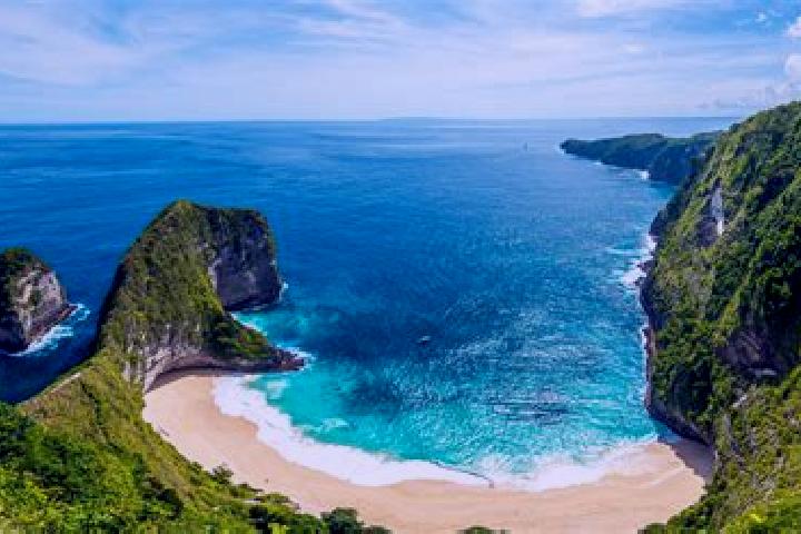 Zoe, 26 — Escort in Babakankiray, Indonesia