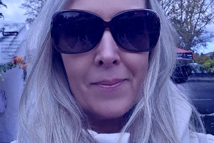 Zoe, 26 — Escort in Cabra, Ireland