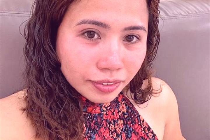 Zoe, 26 — Escort in Deza, Spain