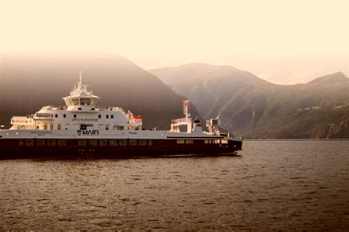 Zoe, 26 — Escort in Flekkefjord, Norway