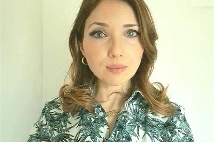 Zoe, 26 — Escort in Grenoble, France