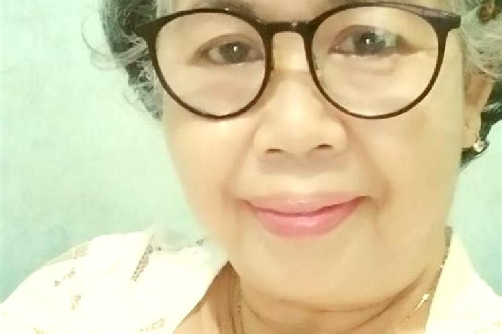 Zoe, 26 — Escort in Renes, Indonesia