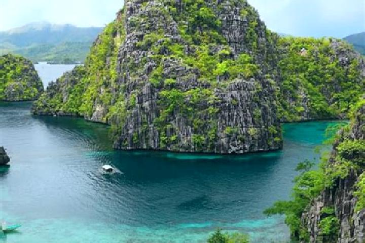 Zoe, 26 — Escort in Wright, Philippines