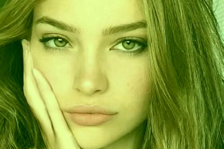 Zoe, 27, a chestnut hazel-eyed slavic companion based in Klichka. Offering Couples, Party Girl, Dinner Date. Available for incall and outcall, day and evenin...