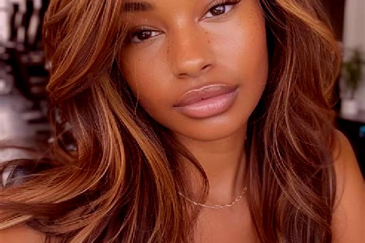 Zoe, 27, a dark blonde brown-eyed ebony companion based in Corlateni. Offering Erotic Massage, BDSM, Dinner Date, Party Girl. Available for incall and outcal...