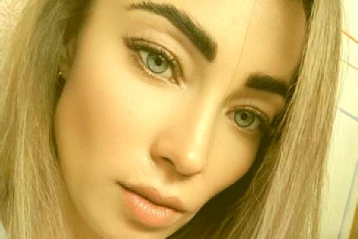 Zoe, 27 — Escort in Kobelyaky, Ukraine