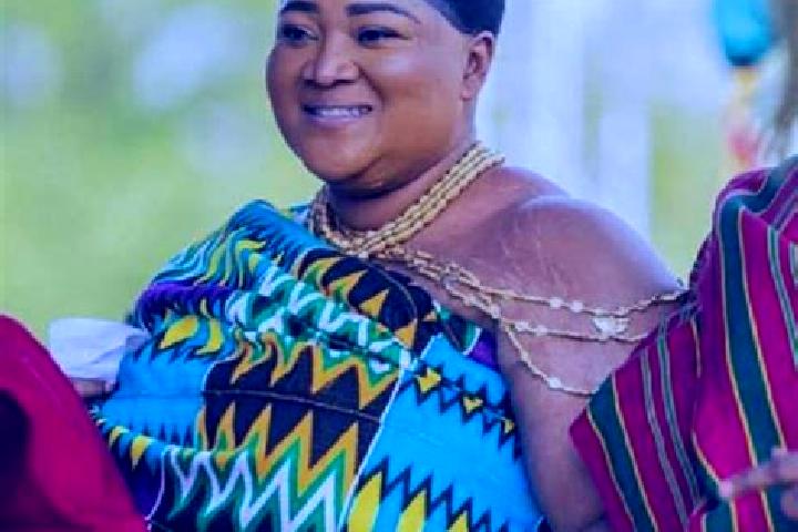 Zoe, 27 — Escort in Mampong, Ghana