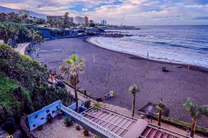 Zoe, 27 — Escort in Puerto de la Cruz, Mexico