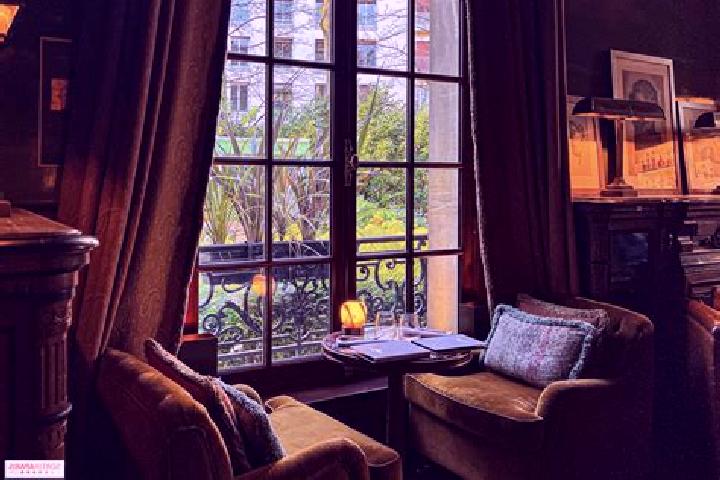 Zoe, 27 — Escort in Saint James City, United States