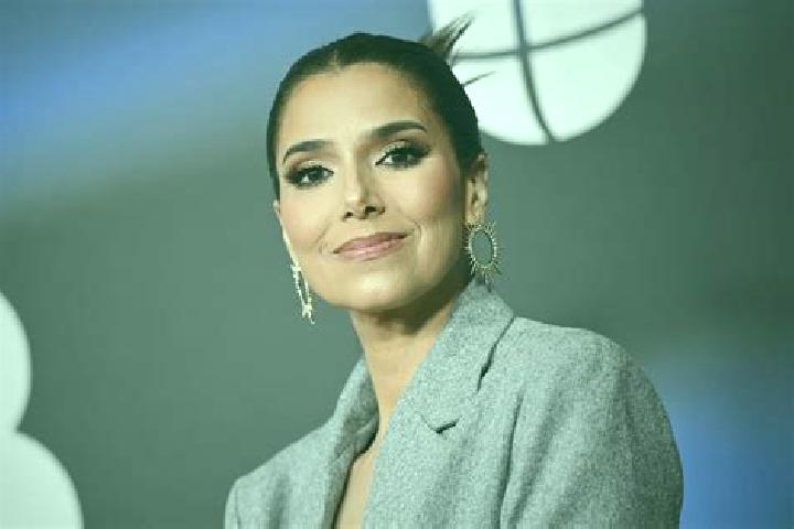Zoe, 28, a black grey-eyed latina companion based in Bicaz. Offering Deep French Kissing, 69, Dinner Date, GFE. Available for incall and outcall, day and eve...