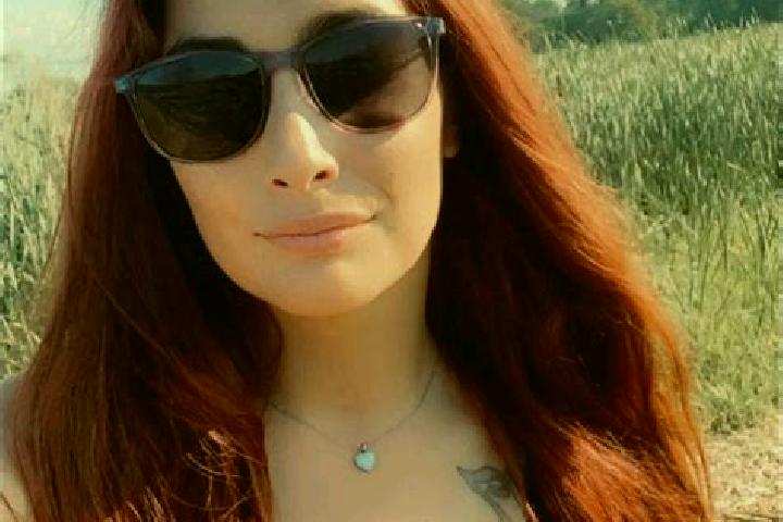 Zoe, 28 — Escort in Checy, France